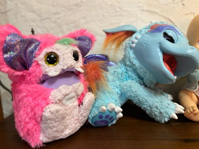 Lote muñecos interactivos