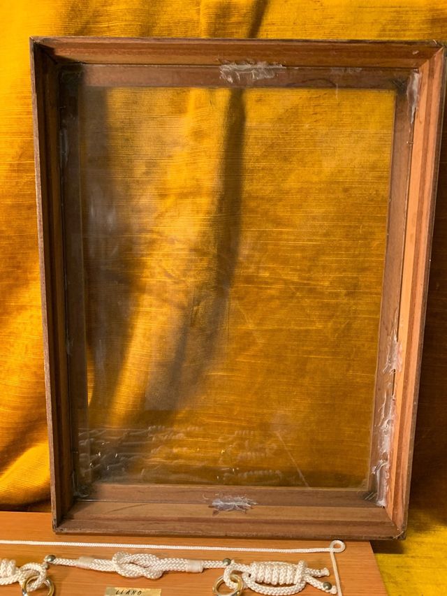 CUADRO VITRINA 13 NUDOS MARINEROS