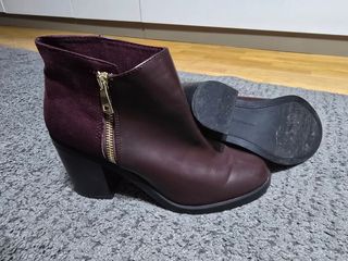 Botines granate 39 stradivarius