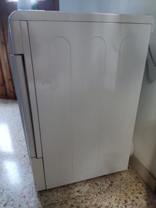 Secadora indesit condensacion.