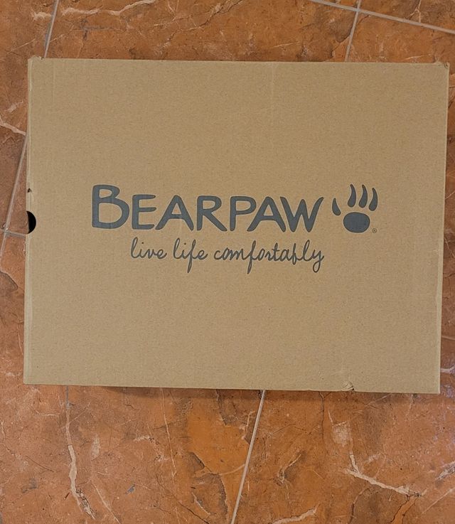 Botas BEARPAW esquimal nuevas, etiqueta