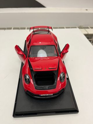 Maqueta porche gt3
