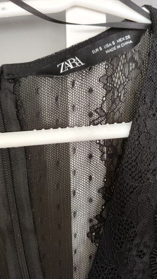 Vestido encaje Zara negro