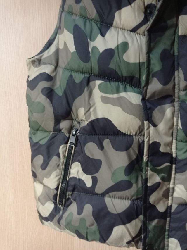 Chaleco acolchado de Zara 8 años