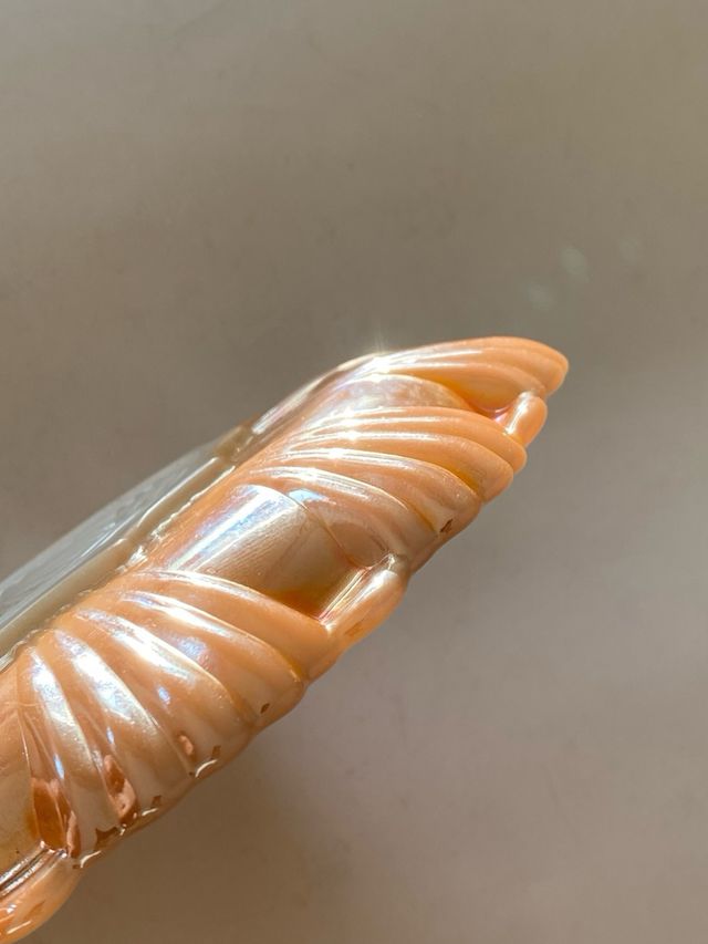 PLATO ANTIGUO DE VIDRIO DE OPALITA NACARADA ROSADA