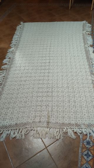 Dos colchas de ganchillo vintage de hilo