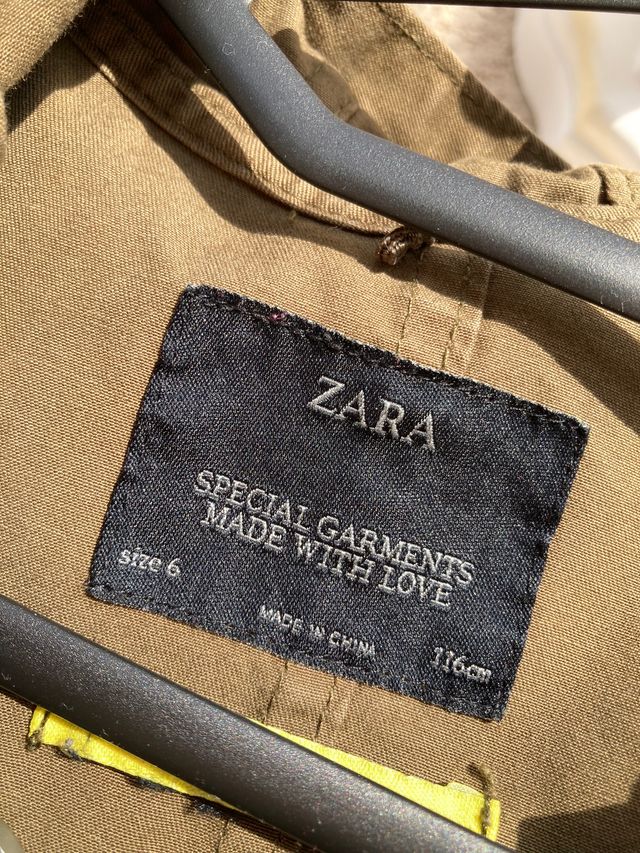 Parka ligera trench Zara niña Talla 6 años