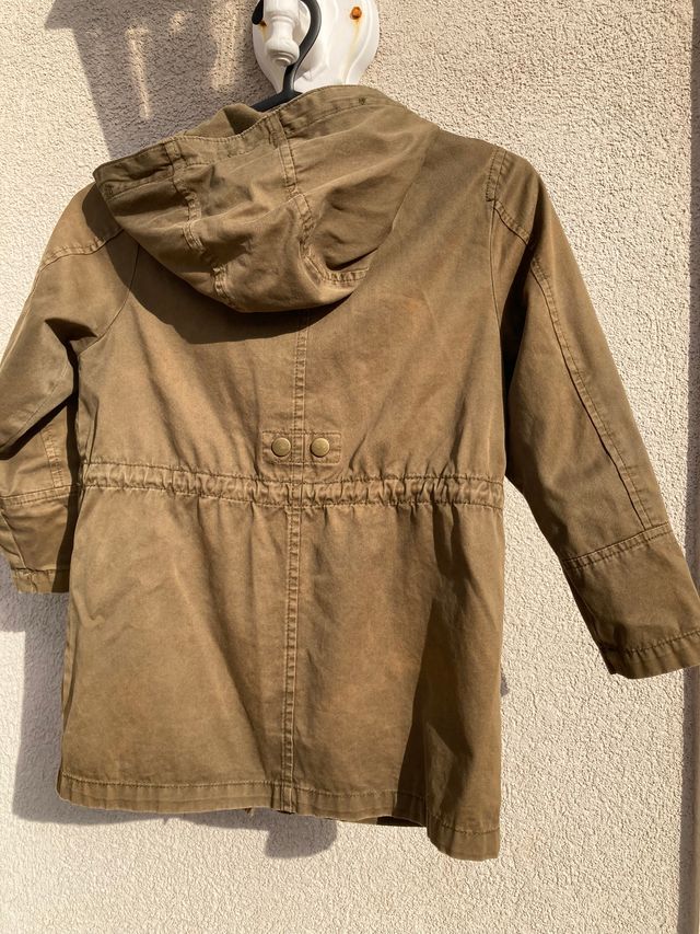 Parka ligera trench Zara niña Talla 6 años