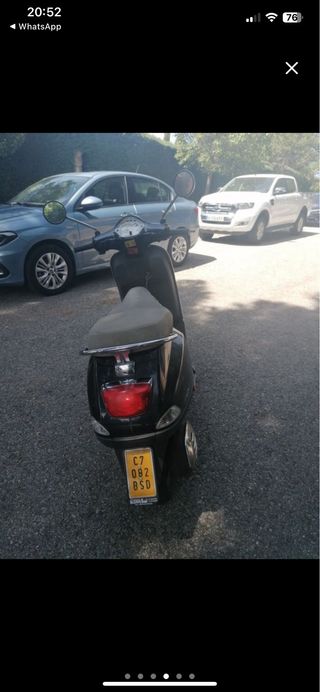 Moto VESPA PIAGGIO LX50 C38/1/01 NEGRA 