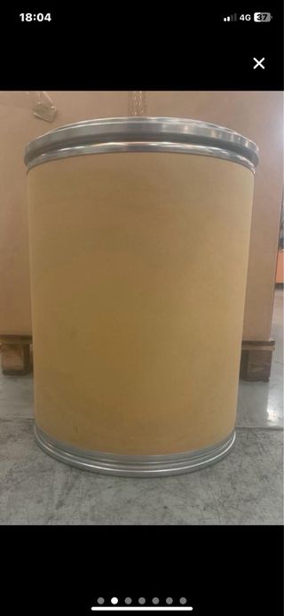 Baul , bidon de carton