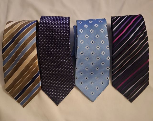 Corbatas de poliester