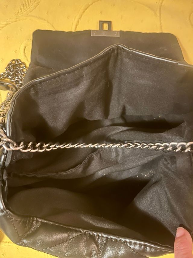 2 BOLSOS STRADIVARIUS NEGROS