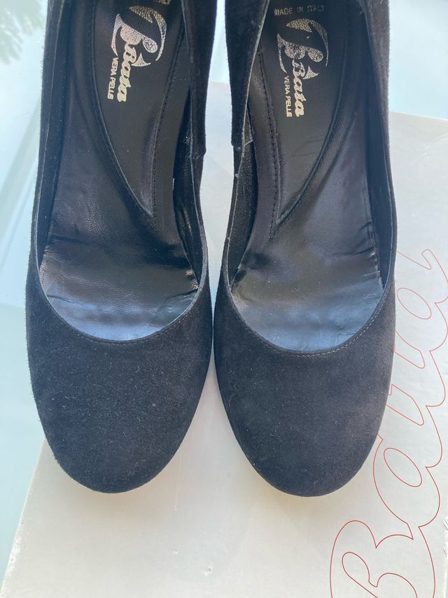 Zapatos salón Ante Negro