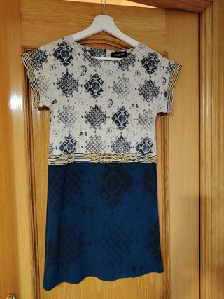 Vestido corto Desigual