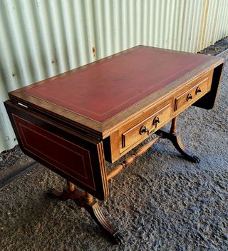 Mesa de juegos Bevan Funnel