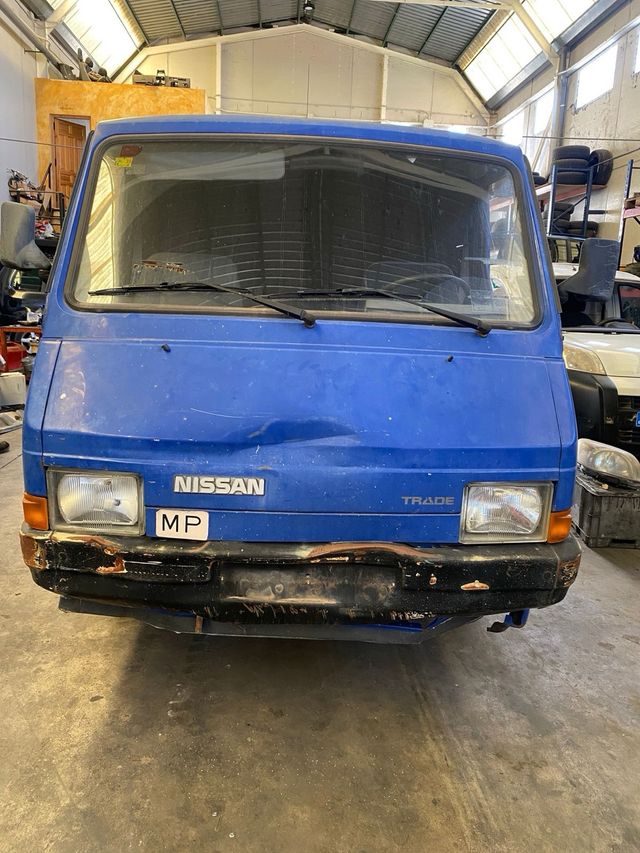 Despiece nissan trade 2002