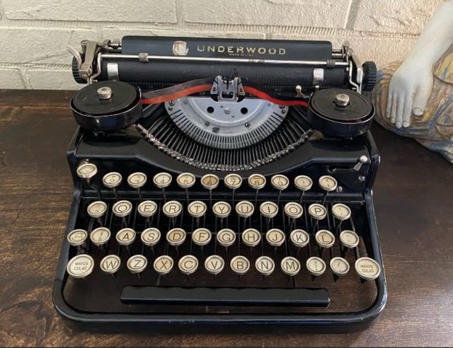 Underwod macchina da scrivere Portatile Del 1920” 