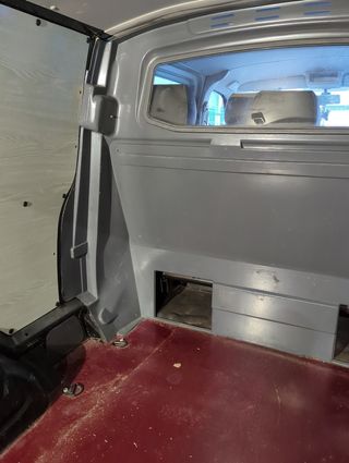 Mampara carga VW transporter