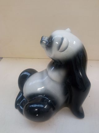 Figura panda ceramerh pintada a mano