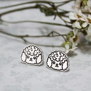 Pendientes perro de agua plata