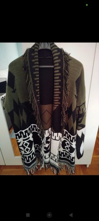 Chaqueta de lana verde caqui