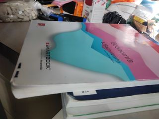 Libro alumno Economia 1 Bachillerato