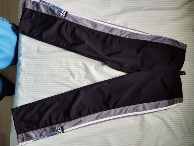 Adidas Vintage  Talla 140cm 10años Niñ@