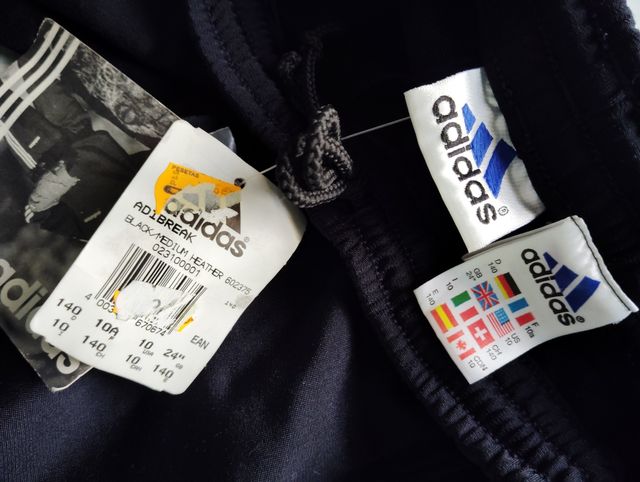 Adidas Vintage  Talla 140cm 10años Niñ@