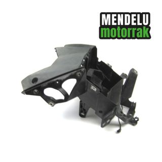 Soporte cúpula y batería Yamaha X-MAX 125 14-16
