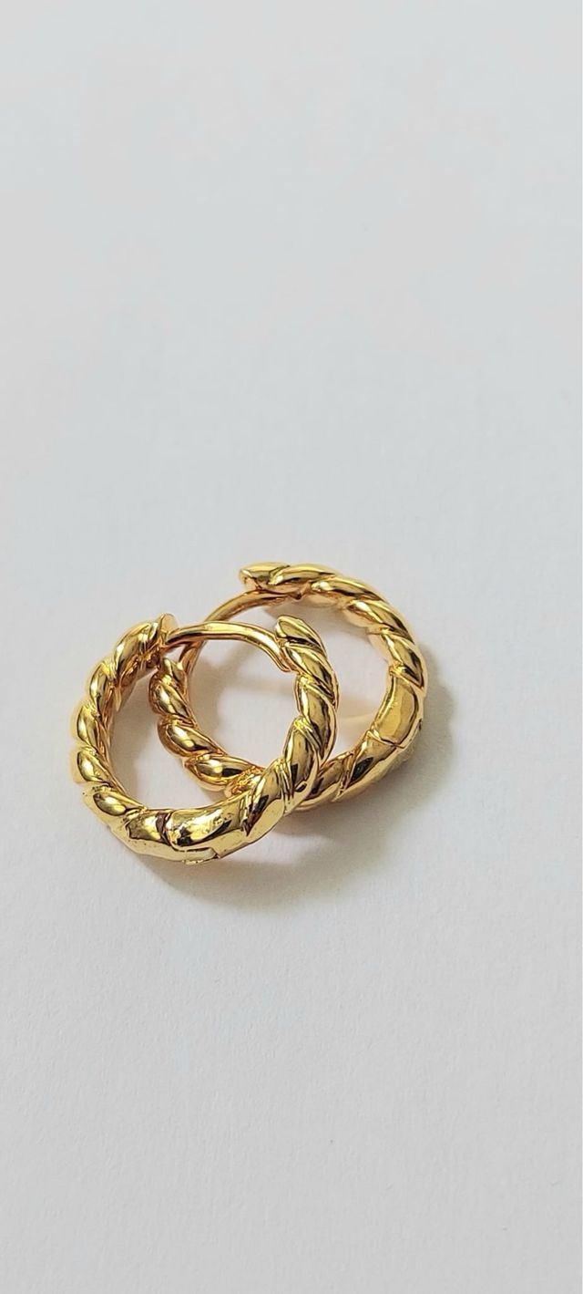 Pendientes aros rizados croissant