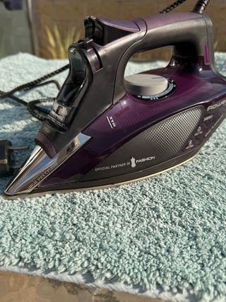 Plancha a vapor Rowenta focus 2400w