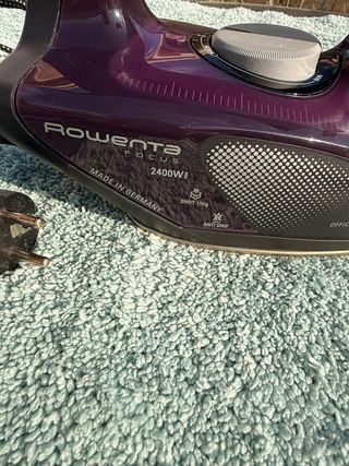 Plancha a vapor Rowenta focus 2400w