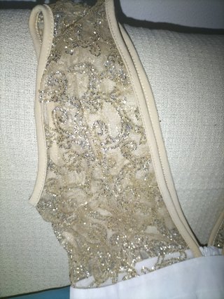 Par de v estidos dorados de fiesta como nuevos