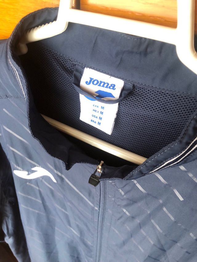 Chaqueta Deportiva Joma. Talla M.