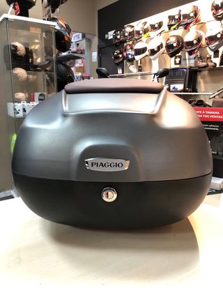 Baul 37L PIAGGIO GRIS 785A XEE