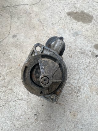 Motor arranque nissan terrano II