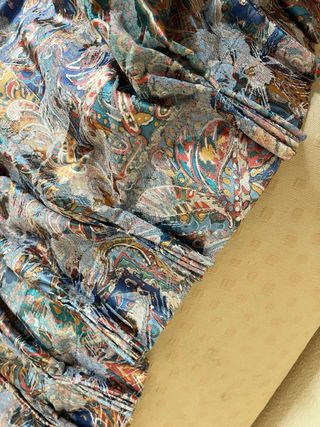 Conjunto mantel y cortina