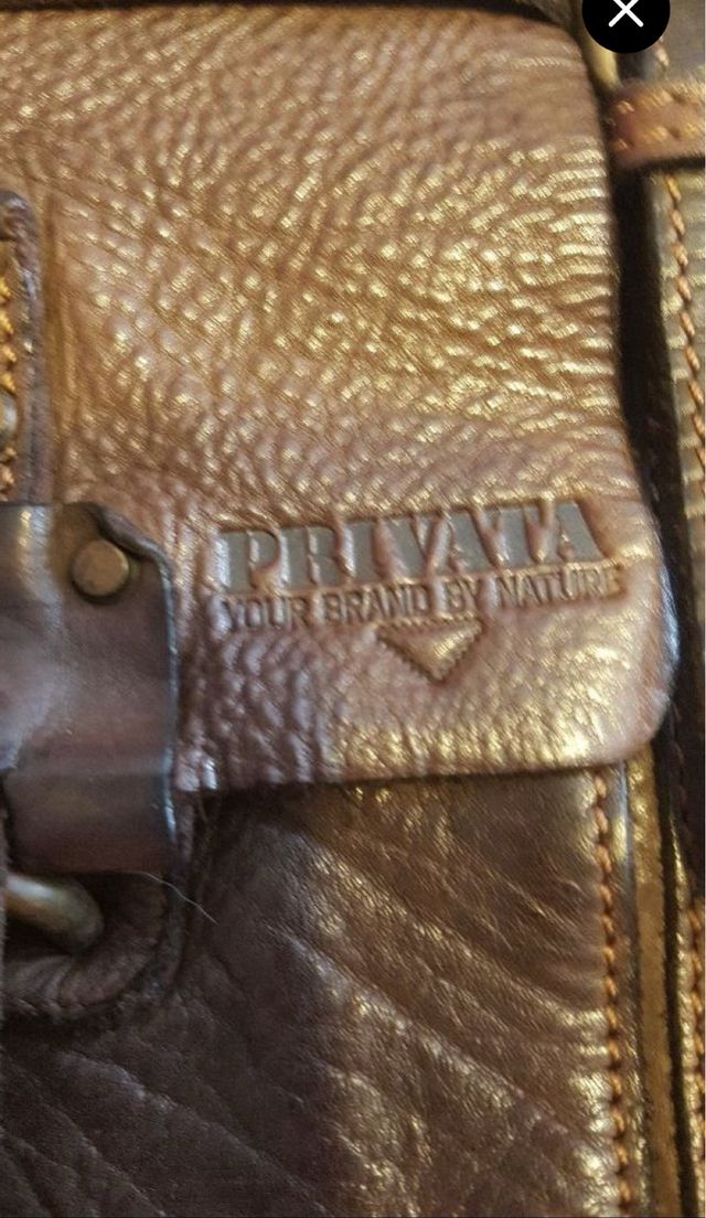 Mochila de piel privata