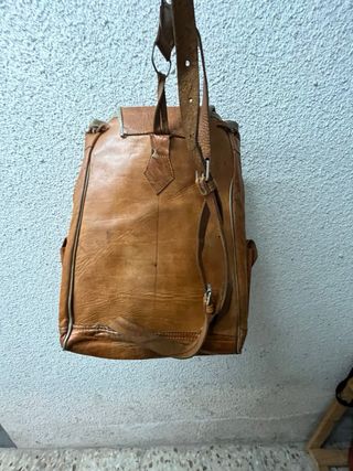 Mochila cuero marrón