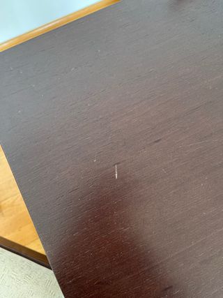 Mesa de nadera maciza con un juego de 6 sillas