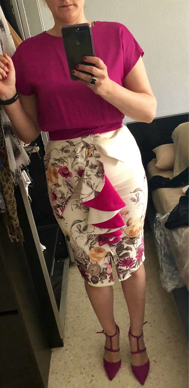 Conjunto Elegante de Falda