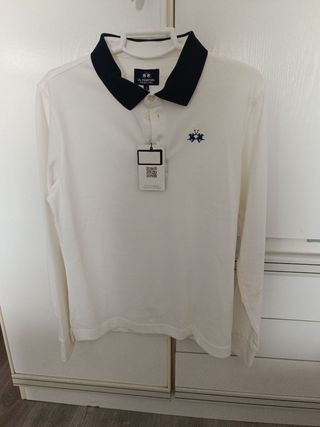 Pollo de la marca La Martina talla S