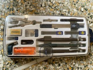Set compasso e matite con mina
