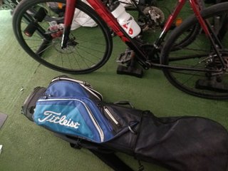 Bolsa de golf TISLEIST con todos los PALOS Taylor