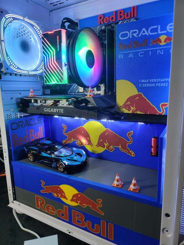 Pc Gaming i5 10400F + 1660 Red Bull