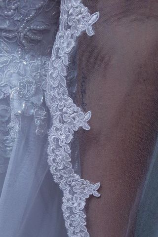 Velo Novia Largo con Encaje Blanco Natur