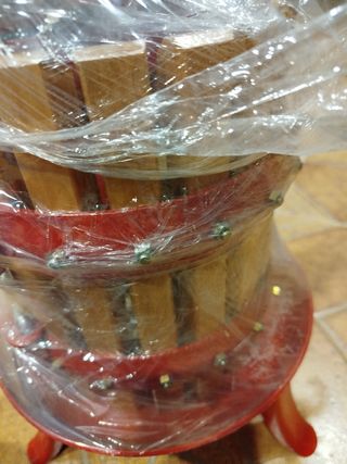 Prensa manual uva sin estrenar