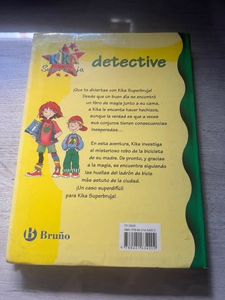 Kika Superbruja, detective
