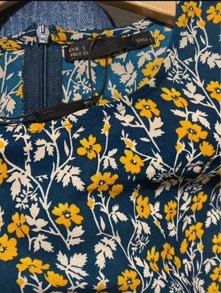 Vestido estampado de Sfera sin estrenar