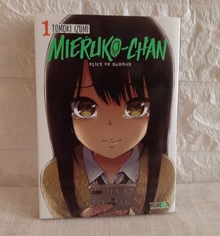 Mieruko-Chan 01